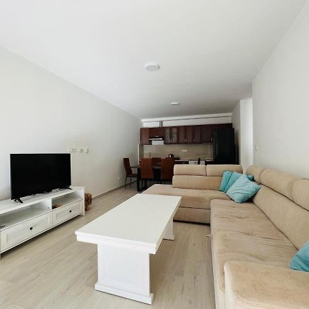 Apartment With Terrace And Private Parking Kotor Exterior foto
