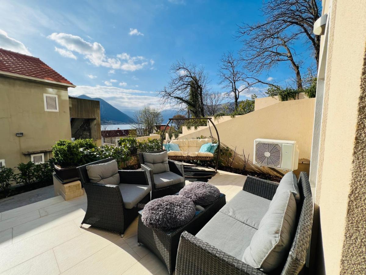 Apartment With Terrace And Private Parking Kotor Exterior foto
