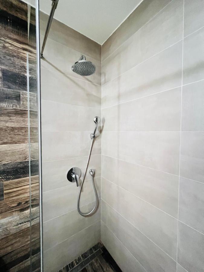 Apartment With Terrace And Private Parking Kotor Exterior foto