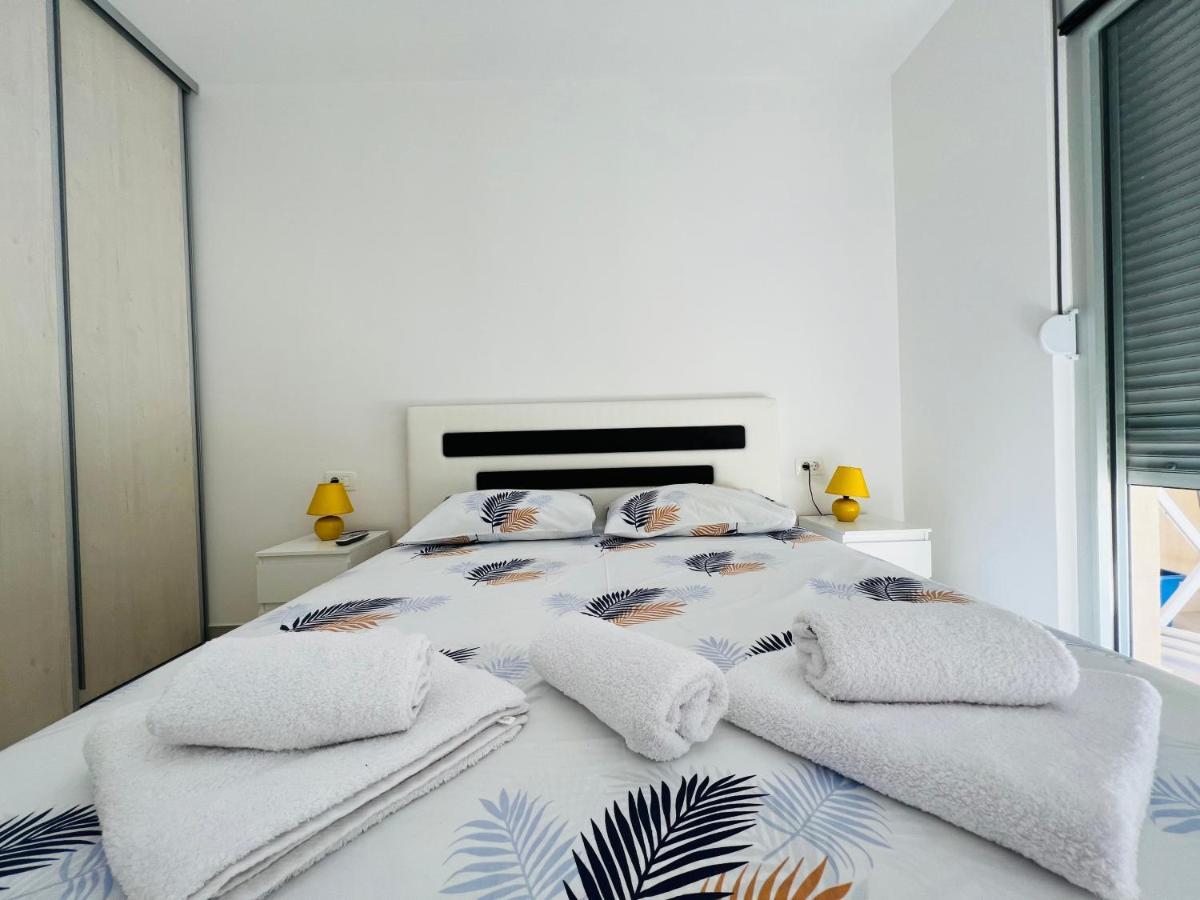 Apartment With Terrace And Private Parking Kotor Exterior foto